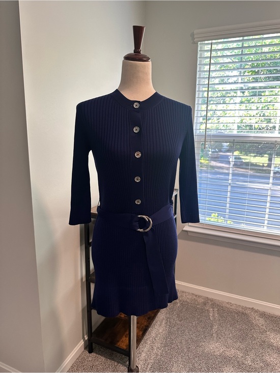 Gucci Sweaters - Gucci Ribbed Knit Button-Front Sweater with Belt